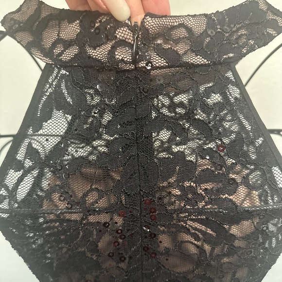 Morgan & Co Black Pleated Halter Gown - Picture 9 of 13